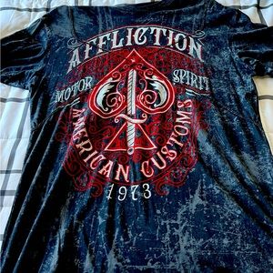 Men’s xl short sleeve T-shirt, never worn bought and removed tags